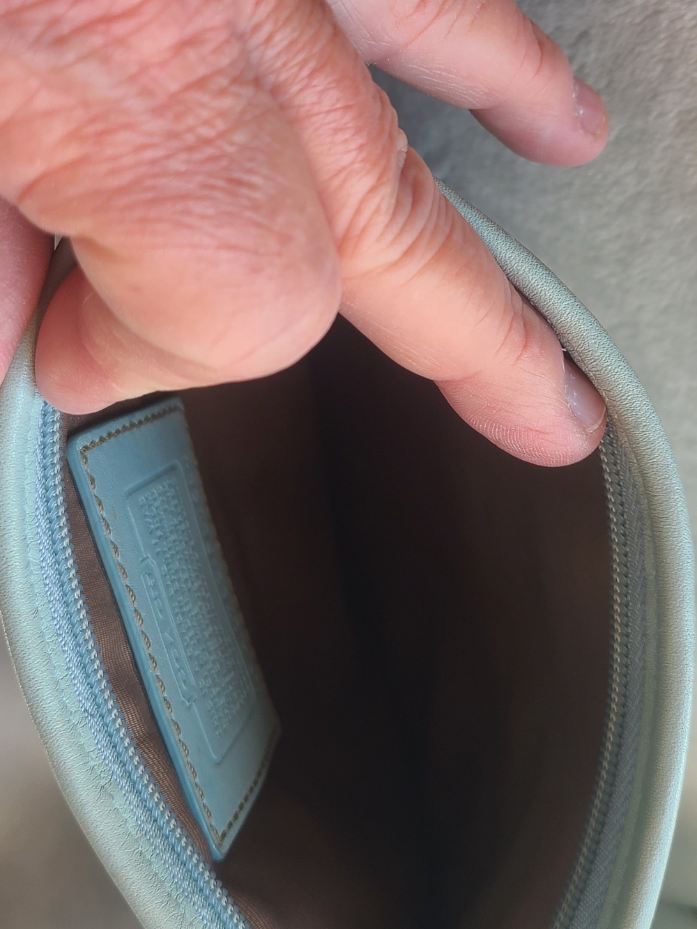 Coach Powder Blue Signature Crossbody Bag with Adjustable Strap - Picture 4 of 6
